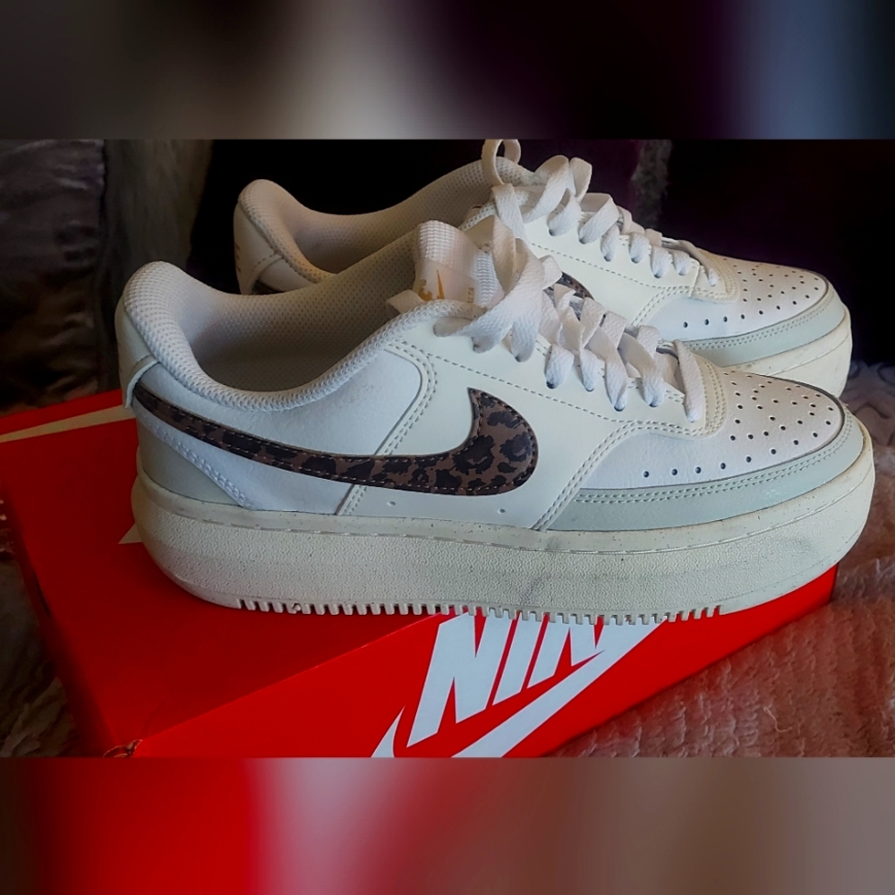 Nike Court Vision Alta